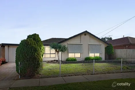 109 ROSELLA AVE, WERRIBEE, VIC 3030