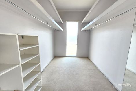 Property photo of 30 Broadwater Drive Waterways VIC 3195