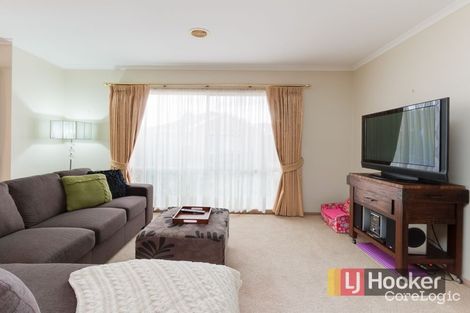 Property photo of 2/166 Princes Highway Pakenham VIC 3810