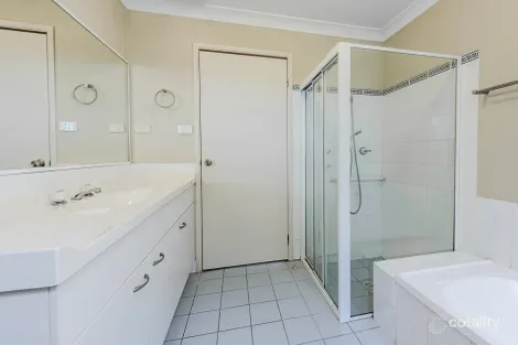 Property photo of 39 Kukundi Drive Glenmore Park NSW 2745