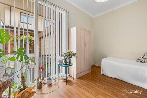 Property photo of 2/18 Durward Avenue Glen Waverley VIC 3150