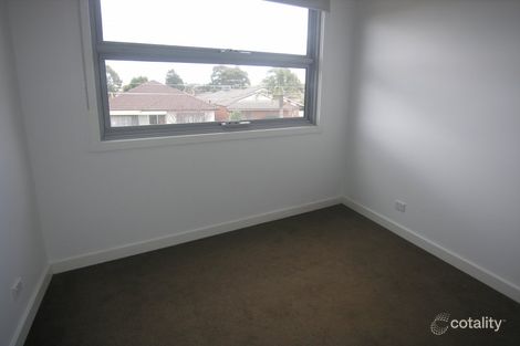 Property photo of 24 Cypress Avenue Brooklyn VIC 3012