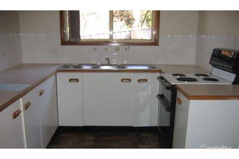 Property photo of 2/13 Emerald Close Caves Beach NSW 2281