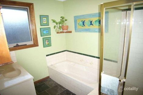 Property photo of 5 Briar Close Somerville VIC 3912
