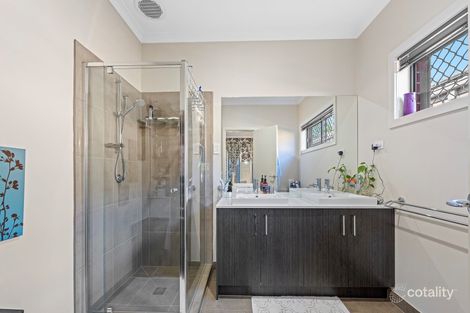 Property photo of 25 Burchill Avenue Cranbourne East VIC 3977