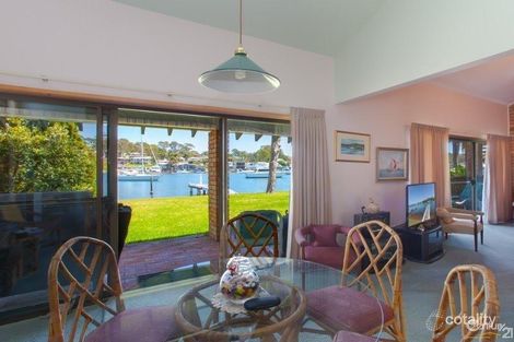 Property photo of 4 Letchworth Parade Balmoral NSW 2283