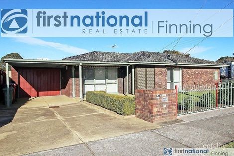 1/2 William St, Cranbourne, VIC 3977