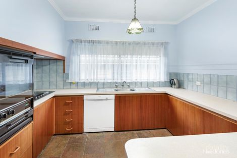 Property photo of 8 Cameron Road Box Hill North VIC 3129