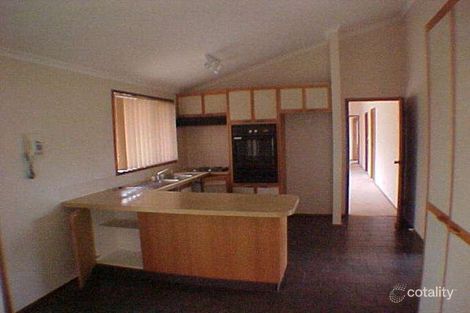 Property photo of 13 Gosman Close Oxley ACT 2903