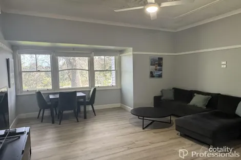 Property photo of 51 Carmichael Street Hamilton VIC 3300