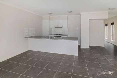 43/64 Escapade Bvd, Craigieburn, VIC 3064