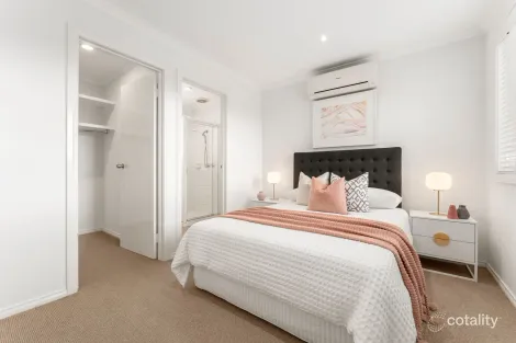 Property photo of 2/1 Bletchley Road Hughesdale VIC 3166