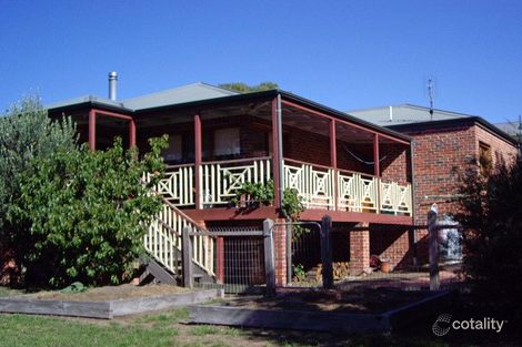 30 Wyralla Cres, Gisborne, VIC 3437