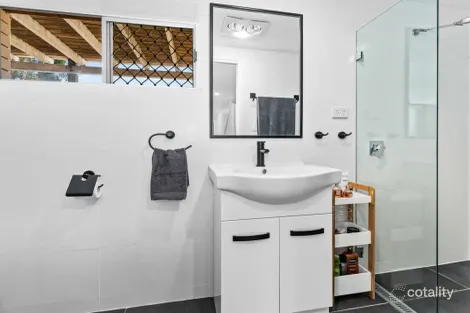 Property photo of 349 Sumners Road Riverhills QLD 4074