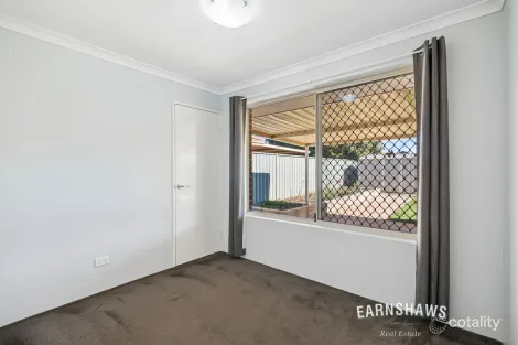 Property photo of 5 Laurina Way Jane Brook WA 6056