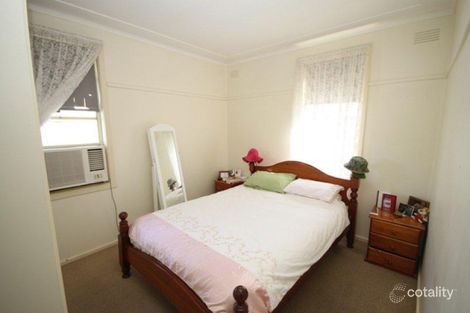 18 Gowrie Pde, Mount Austin, NSW 2650