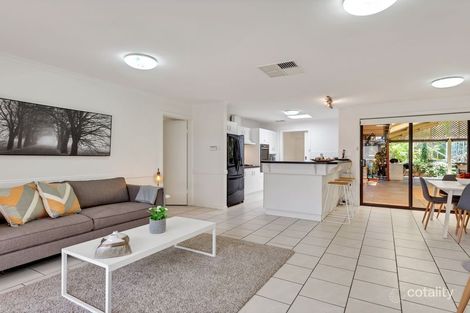 Property photo of 2 Victor Drive Valley View SA 5093