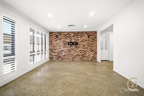 Property photo of 5 Calaria Close Edensor Park NSW 2176