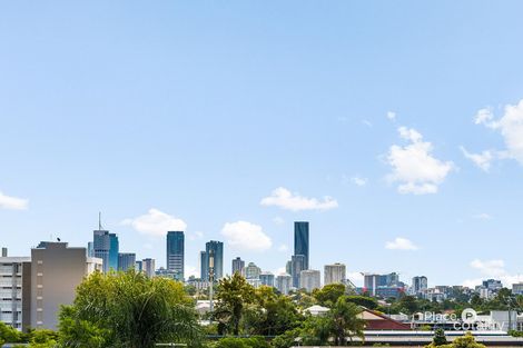 2/47 Macaulay St, Coorparoo, QLD 4151