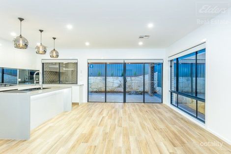 Property photo of 28 Zealie Bend Googong NSW 2620