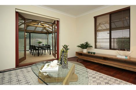 Property photo of 1 Mackenzie Road Applecross WA 6153