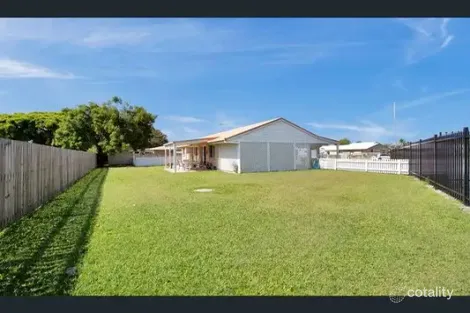 Property photo of 7 Daniel Court Ooralea QLD 4740