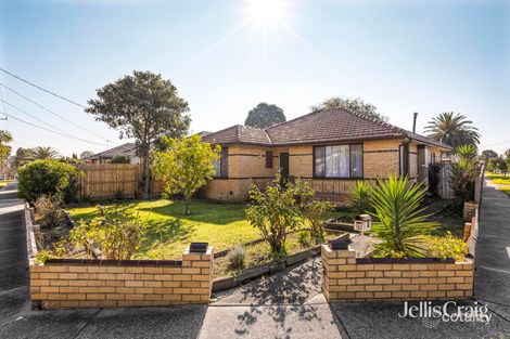 104 Hughes Pde, Reservoir, VIC 3073