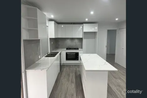 Property photo of 12 Brogil Walk Sydenham VIC 3037