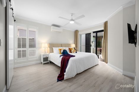 Property photo of 82A Saint Kevins Avenue Benowa QLD 4217