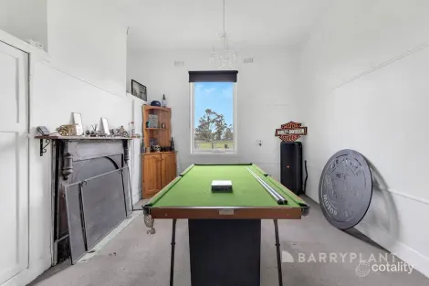 Property photo of 10 Pound Road Garfield VIC 3814