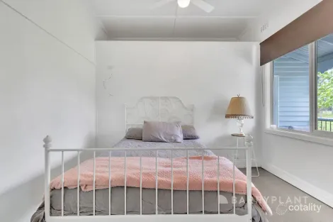 Property photo of 10 Pound Road Garfield VIC 3814