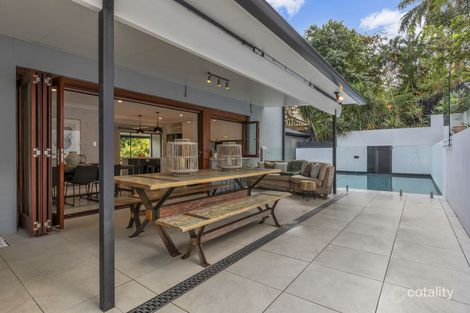 Property photo of 5 Vinca Court Indooroopilly QLD 4068