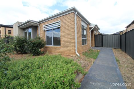 Property photo of 13 Dunstan Road Point Cook VIC 3030