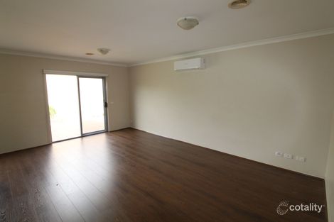 Property photo of 13 Dunstan Road Point Cook VIC 3030