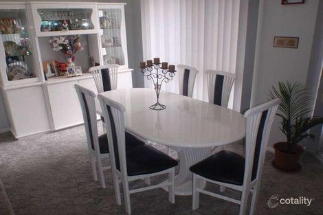 Property photo of 12 Balmoral Close Kings Park VIC 3021