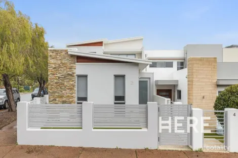 2 Gali Lane, City Beach, WA 6015