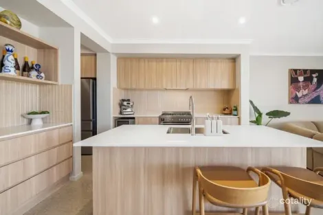 Property photo of 39 Seasome Avenue Sandgate QLD 4017