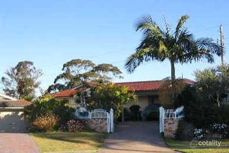 4 Sandown Cl, St Johns Park, NSW 2176