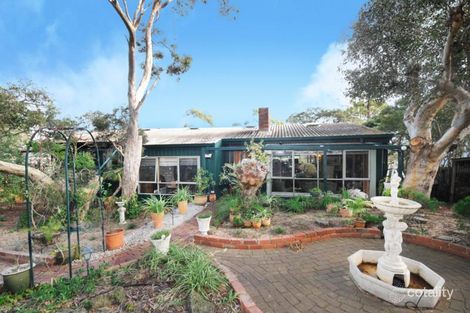 2 Mallaluka Ave, Ocean Grove, VIC 3226