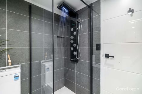 Property photo of 33/60 The Esplanade Surfers Paradise QLD 4217