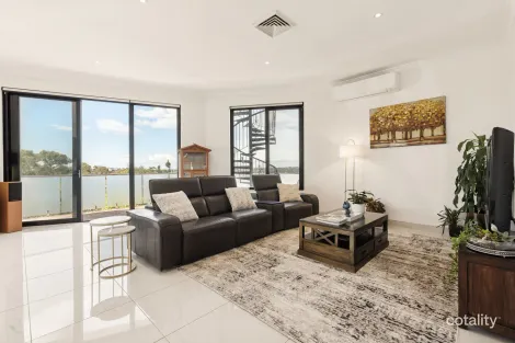 Property photo of 6 Murralin Lane Sylvania NSW 2224