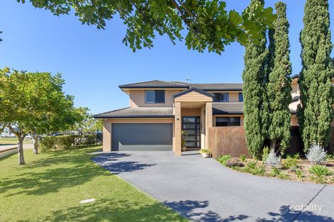 2/20 Mcinherney Cl, Port Macquarie, NSW 2444