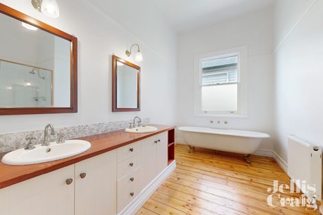 Property photo of 105 Beach Road Sandringham VIC 3191