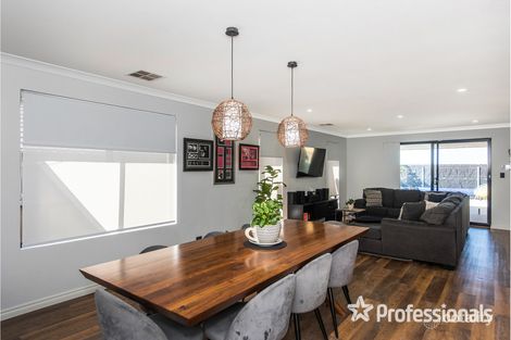 Property photo of 11 Pierre Bend Ellenbrook WA 6069