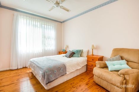 Property photo of 4 Day Street Wyoming NSW 2250