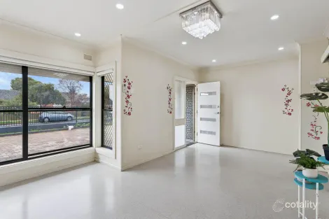 Property photo of 29 Broster Crescent Davoren Park SA 5113