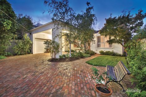2/1 Hartwood St, Kew East, VIC 3102