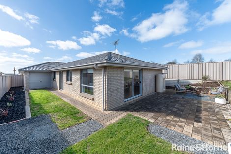 Property photo of 33 Belmont Crescent Mount Barker SA 5251