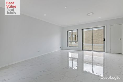 Property photo of 10/27-31 Canberra Street Oxley Park NSW 2760