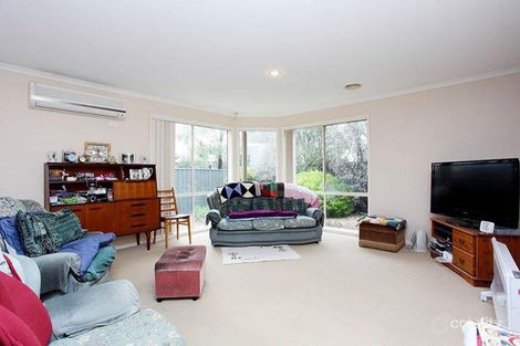 Property photo of 11 Mundi Crescent Manor Lakes VIC 3024